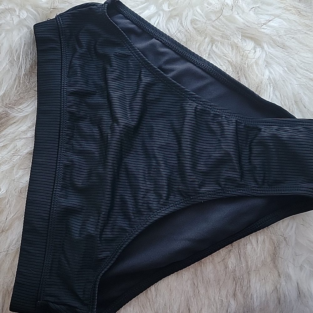 Cheeky Bikini Bottoms